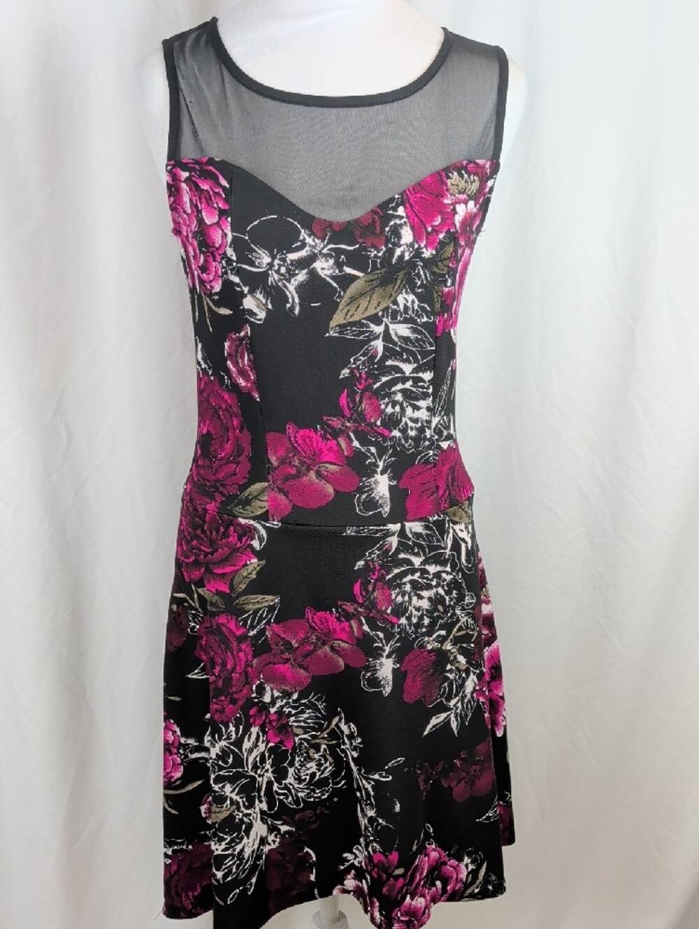 NWOT Sears Vintage Floral High-Low Fit and Flare Dress - Size XS